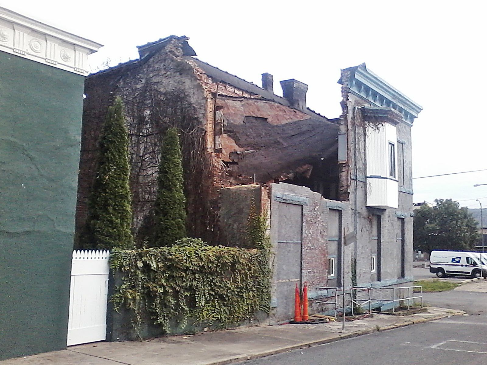 Closeup view of collapsed former VFW building